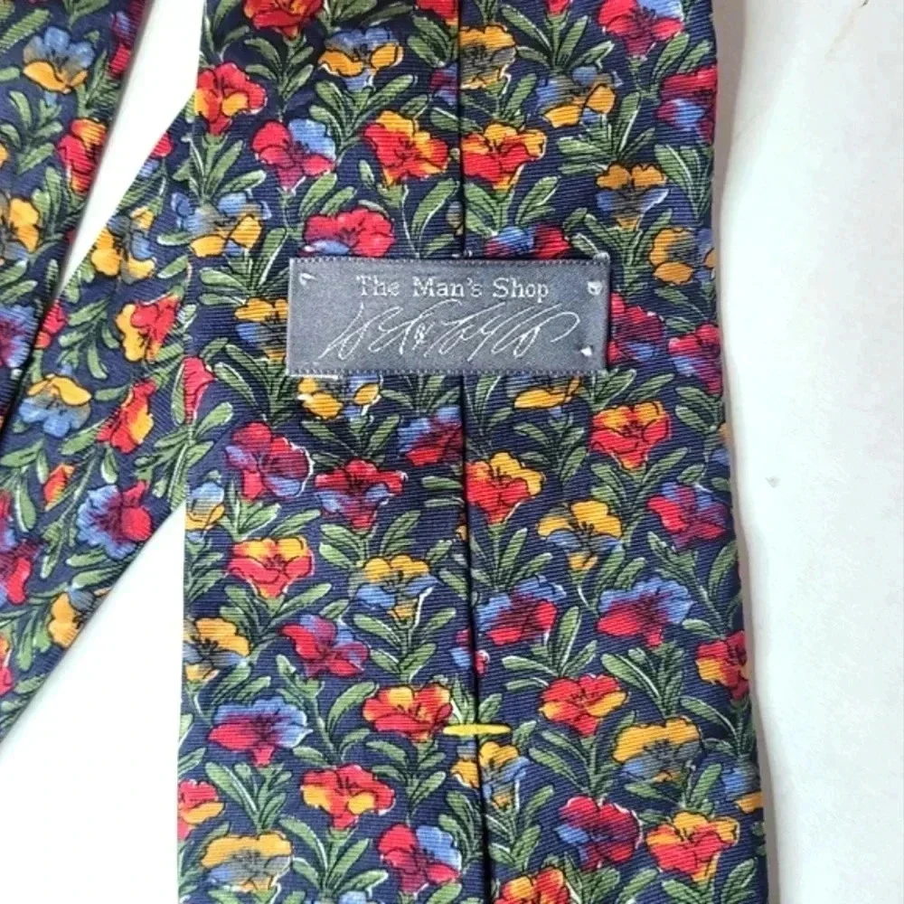 LORD & TAYLOR Men's Necktie